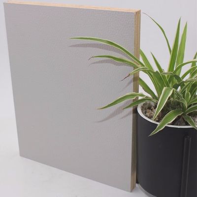 1220x2440Mm 100kgs/CM3 IS09001 Textured MDF Panels